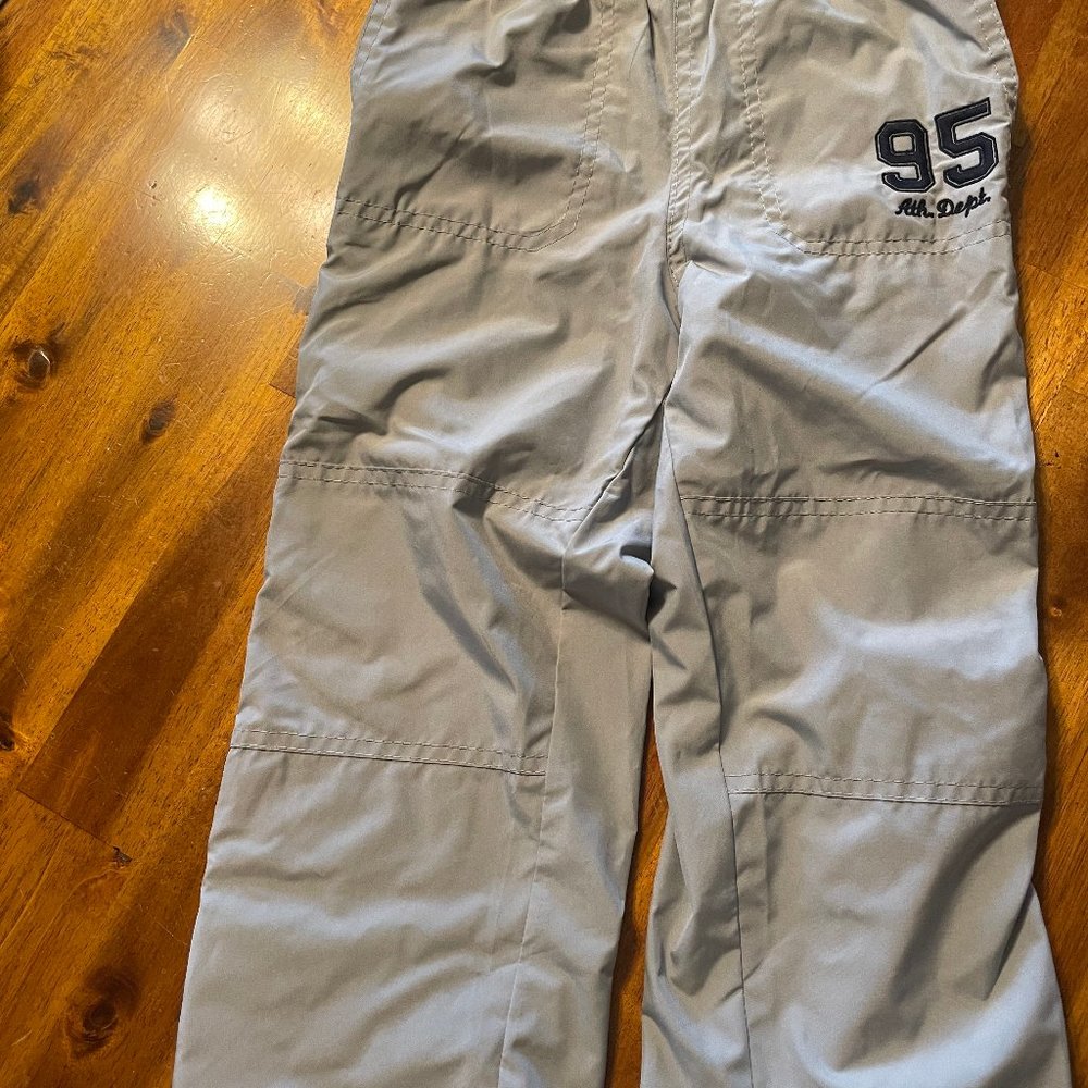 Boys Oshkosh Grey Lined Sweatpants Size 5